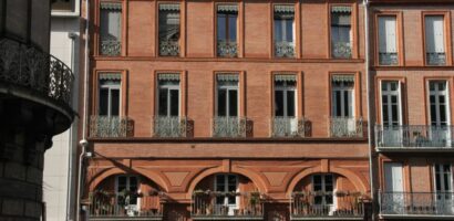 L’importance de la rénovation de façade à Toulouse pour protéger son habitat